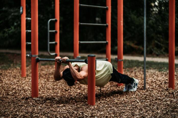 Calisthenics Anlage Symbolbild