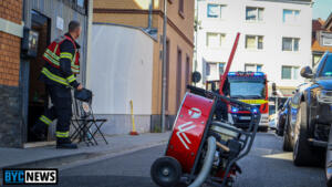 Zwei verletzte bei brand in mainz-mombach Feuerwehreinsatz | foto: byc-news