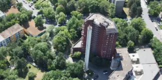 Stadt greift ein: SEG übernimmt „Rotes Hochhaus“ im Schelmengraben
