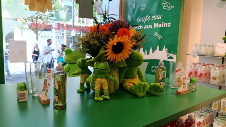 Wiedereröffnung Frosch-Laden in Mainz