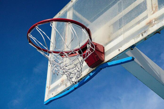 NBA-Stars im Frankfurter Hafenpark
