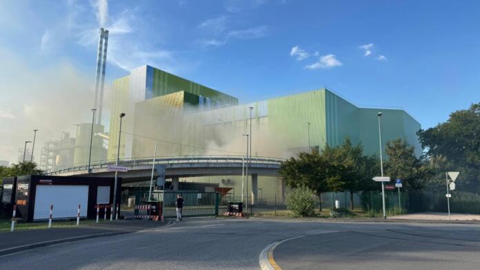 Brand im Müllheizkraftwerk Mainz