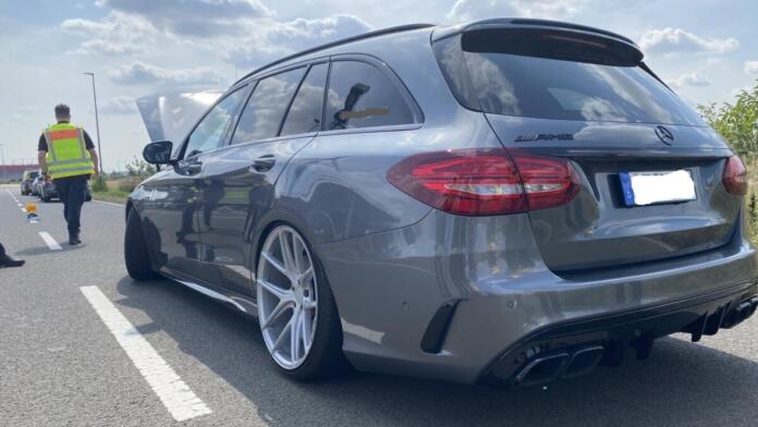 Tuning-Kontrolle | Foto: Polizei Mainz