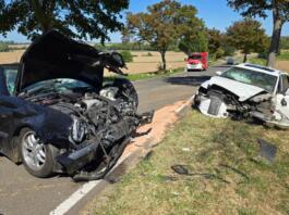 Schwerer Unfall zwischen Weinolsheim und Dalheim | Foto: BYC-News | Thorsten Lüttringhaus