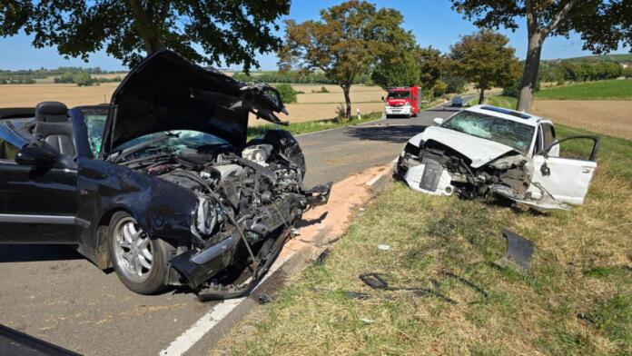 Schwerer Unfall zwischen Weinolsheim und Dalheim | Foto: BYC-News | Thorsten Lüttringhaus