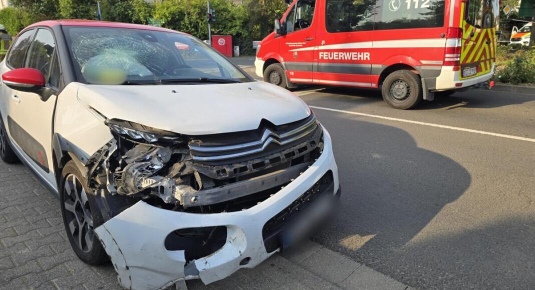 Unfall in Zornheim | Foto: BYC-News | Thorsten Lüttringhaus