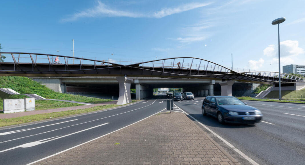 Direkte Verbindung vom Flughafen-Areal nach Gateway Gardens | Quelle: Fraport AG