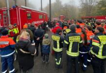 Insgesamt beteiligten sich 17 Jugendfeuerwehren mit rund 100 Jugendlichen und 62 Helferinnen und Helfern | Quelle: Stadt Wiesbaden