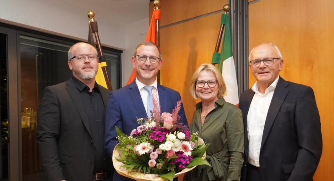 Kreisvorstand gratuliert neuem Landrat Thomas Barth Kreisvorstand gratuliert neuem Landrat Thomas Barth