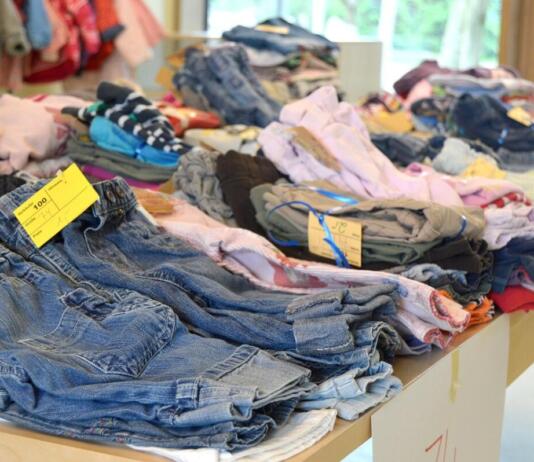 FamilienBörse in Oppenheim - Sporthalle Harxheim