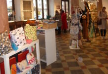 Kunsthandwerk-Markt im Rathaus Wiesbaden