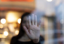 Gefährlicher Alltag: So unsicher sind Frauen in Deutschland wirklich