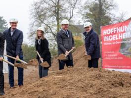 Bild: Der symbolische Spatenstich für das Hoffnungshau in Ingelheim. Foto: Boehringer Ingelheim, Frank Daum