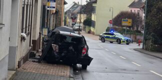 Unfall in Ingelheim | Foto: BYC-News | Thorsten Lüttringhaus