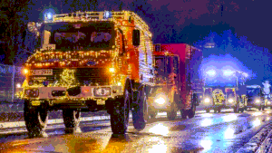Christmas-fire-truck-parade in mainz-kostheim