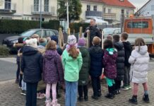 Grundschüler pflanzen Bäume in Hochheim Quelle: Stadt Hochheim