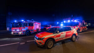 Neben dem neuen hlf wurden auch ein einsatzleitwagen, ein wechselladerfahrzeug sowie eine drehleiter und ein kommandowagen im modernisierten design vorgestellt. © marc dickler