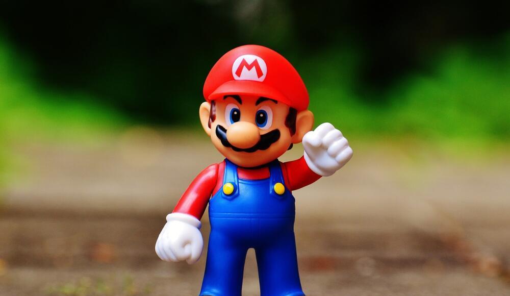 Super Mario