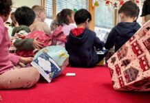 Wunschbaumaktion im Rheinhessen-Center erfüllt Kinderwünsche © Stadtverwaltung Alzey