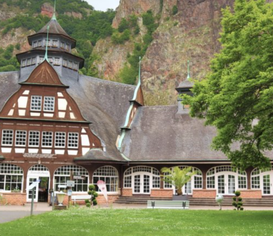 Kurmittelhaus Bad Münster am Stein