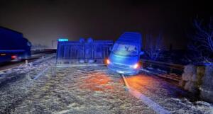 Vollsperrung nach unfall auf a3 bei wiesbaden Vollsperrung nach unfall auf a3 bei wiesbaden