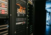 Digitale Leistungsfähigkeit sichern: Welche Serverlösungen Unternehmen benötigen Server, Serverraum, IT, Digital