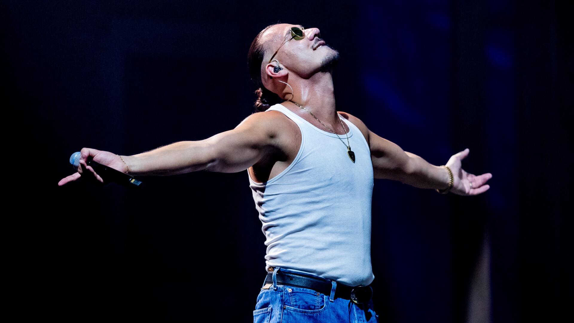 Apache 207 Live in Frankfurt