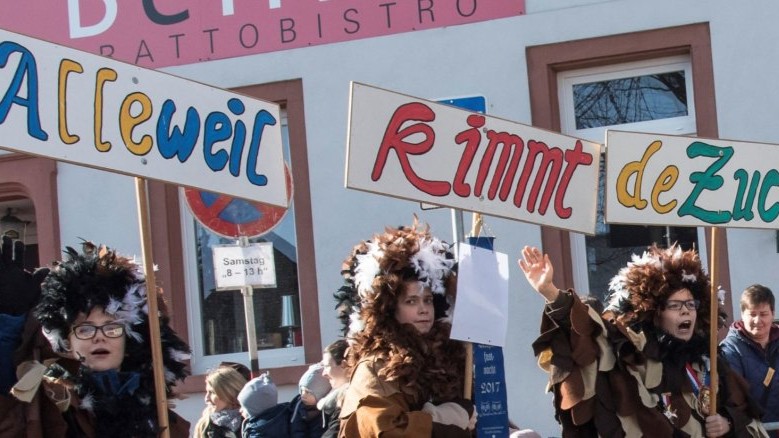 Fastnachtsumzug in Gernsheim Fastnachtsumzug in Gernsheim