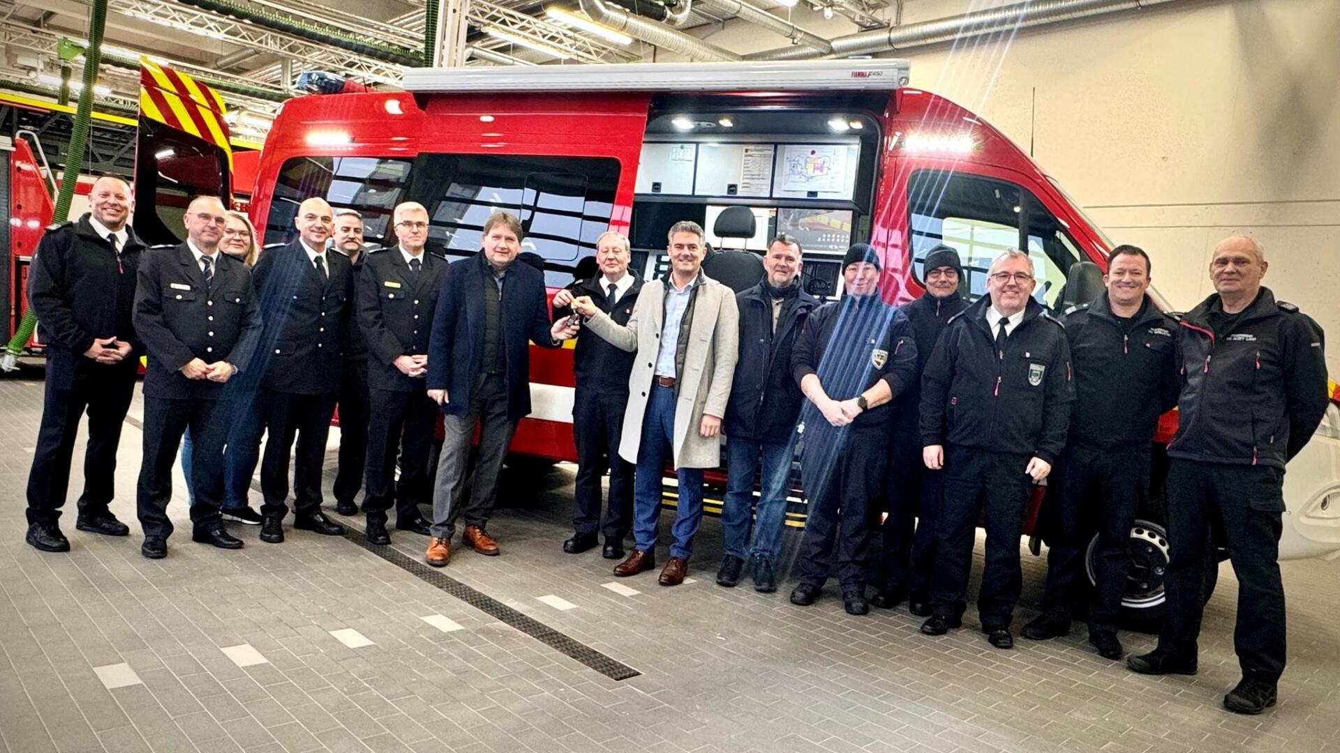 Neuer ELW für die Feuerwehr Alzey | Quelle: Stadtverwaltung Alzey