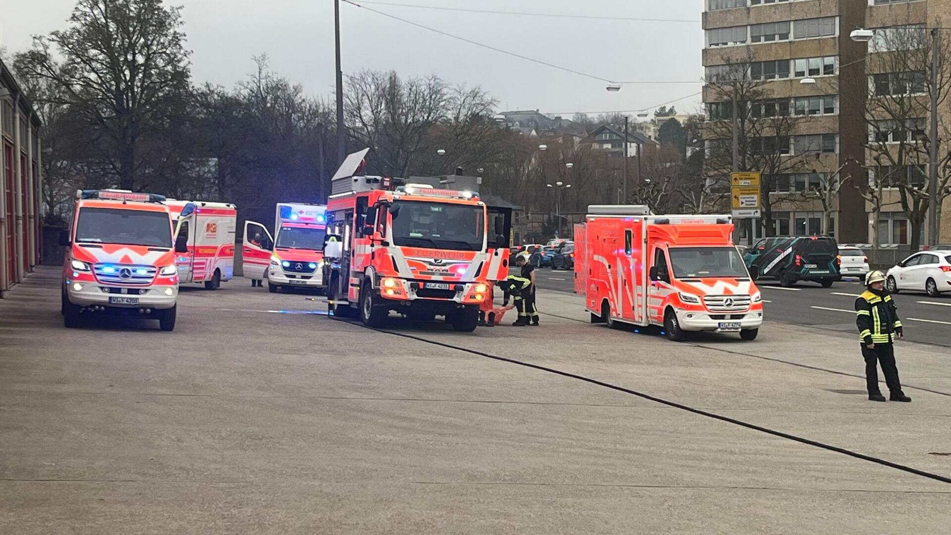 Großeinsatz in Wiesbaden Großeinsatz in Wiesbaden