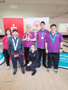 Special olympics in koblenz: bad kreuznacher bowler räumen kräftig ab