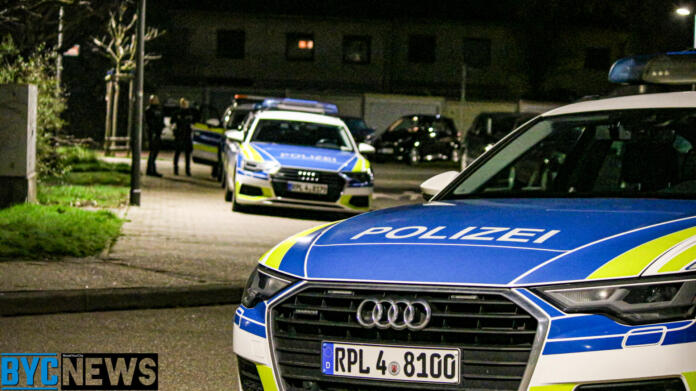 Symbolbild Polizei Polizeieinsatz in Mombach