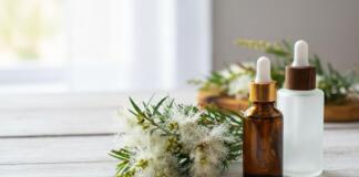 Warum Teebaumöl in keiner Hausapotheke fehlen darf