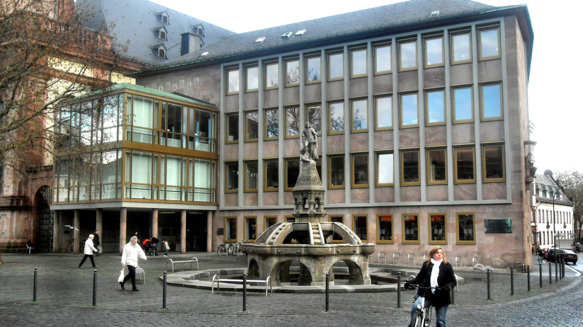 Stadtbibliothek Worms