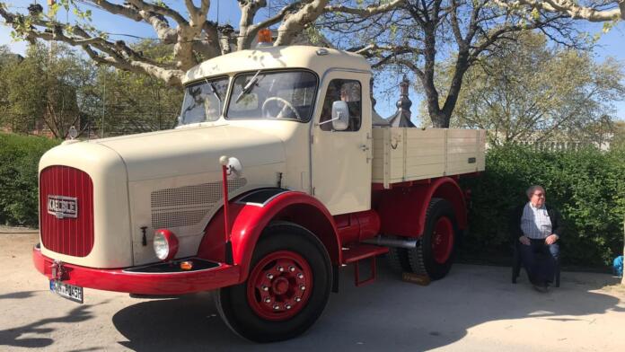 Das große Oldtimertreffen in Mainz zum Rheinfrühling