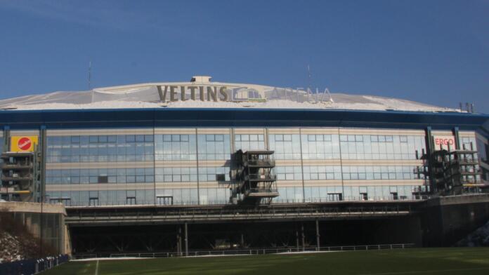 FC Schalke 04 gegen Hannover 96 FC Schalke 04 gegen Hannover 96