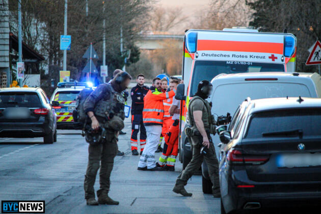 Sek-zugriff nach familiendrama: großer polizeieinsatz in mombach 12