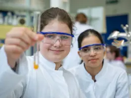 TH Bingen Kostenlose Mini-Workshops für Kinder in den Osterferien