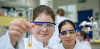 TH Bingen Kostenlose Mini-Workshops für Kinder in den Osterferien