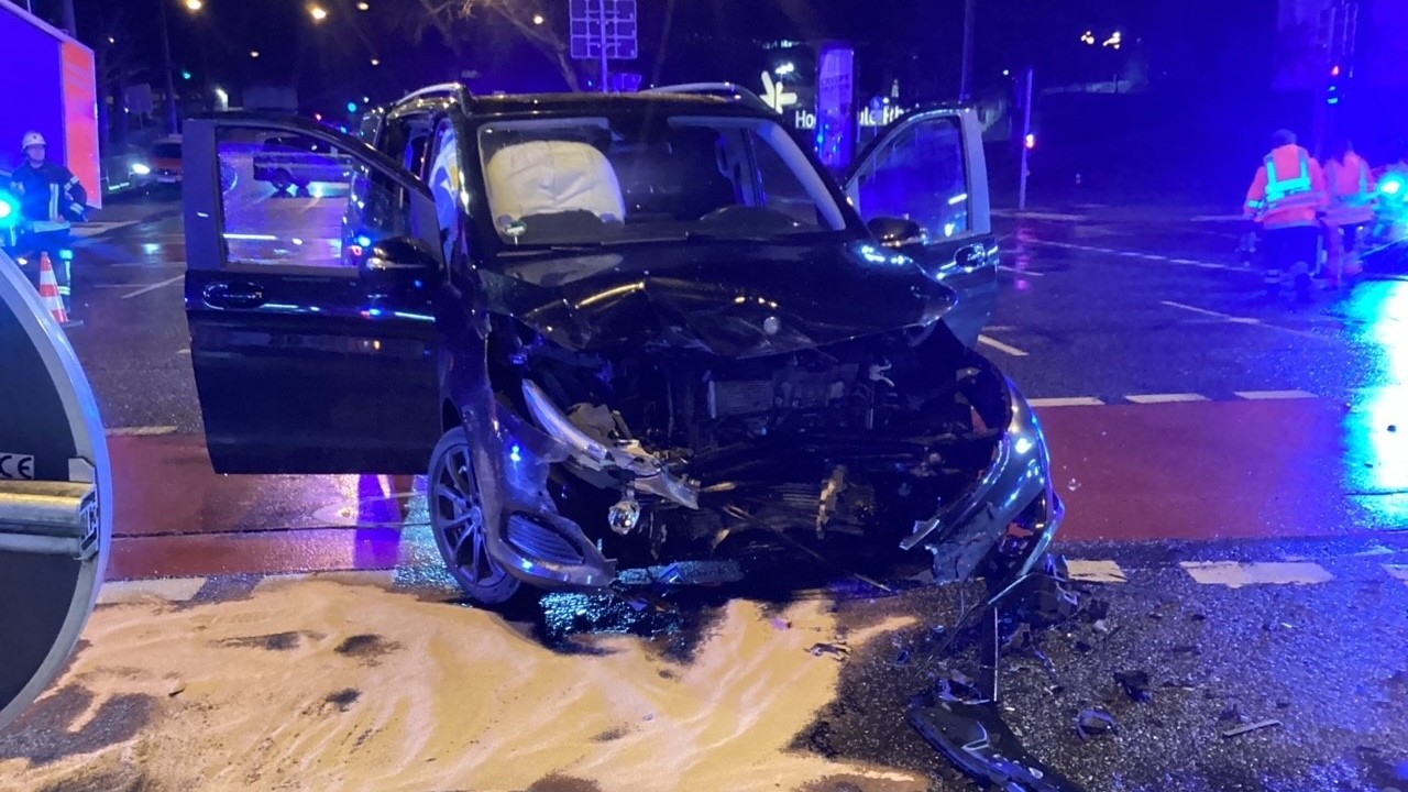 Unfall am Kurt-Schumacher-Ring