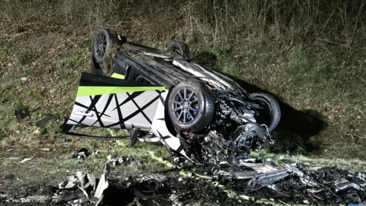 Zwei tote bei schwerem unfall auf der l288 Unfall auf der l288 bei westerburg