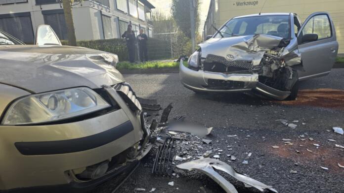 Unfall in Mainz-Hechtsheim | Foto: BYC-News | Thorsten Lüttringhaus