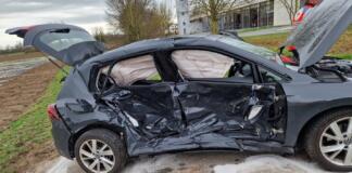 Unfall in Nauheim | Foto: Feuerwehr Nauheim