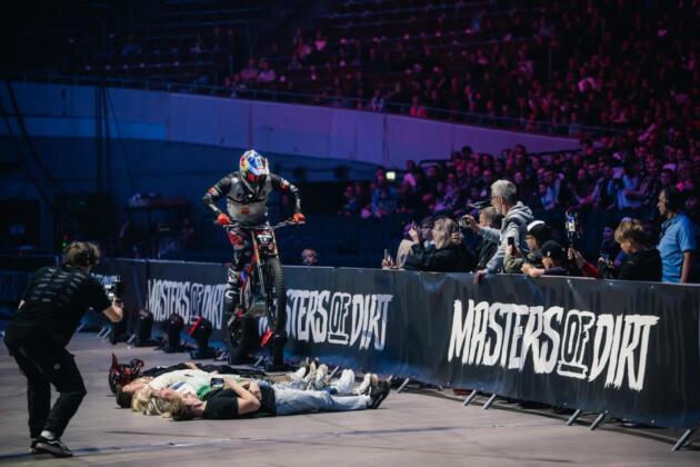 Masters of dirt in frankfurt: adrenalin-spektakel in der festhalle