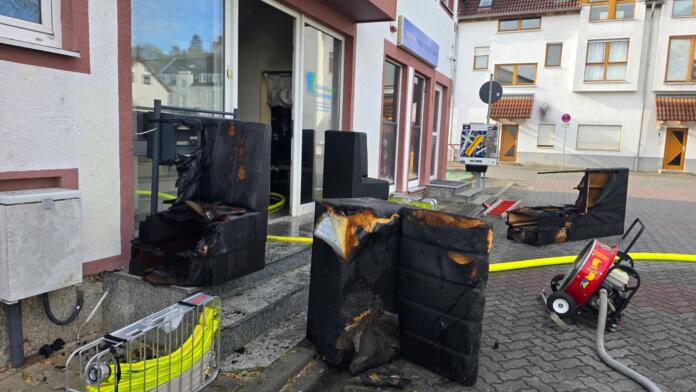 Brand in der Shisha Bar Wolke 7 in Nackenheim | Foto: BYC-News | Thorsten Lüttringhaus