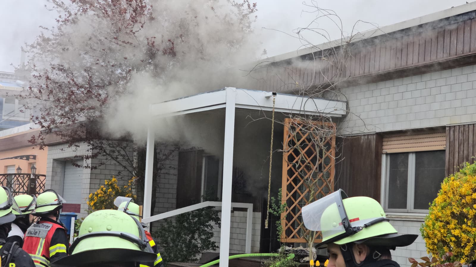 Feuerwehreinsatz in der Kurmainzstraße | Foto: BYC-News | Thorsten Lüttringhaus