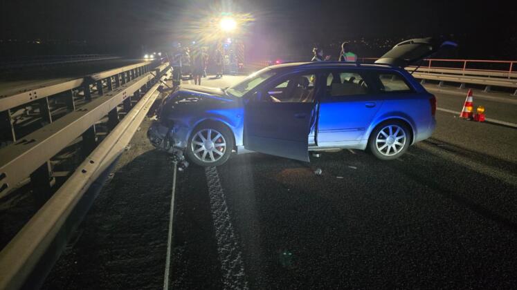 Unfall auf der a63 | foto: byc-news | thorsten l&uuml;ttringhaus