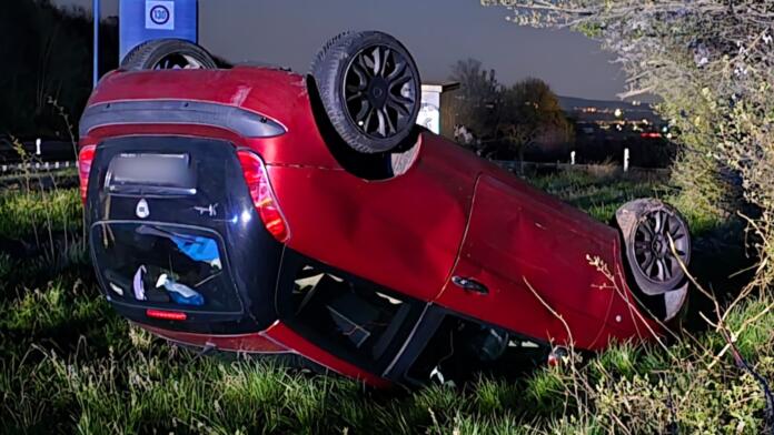 Unfall auf der A63 bei Klein-Winternheim | Foto: BYC-News | Thorsten Lüttringhaus