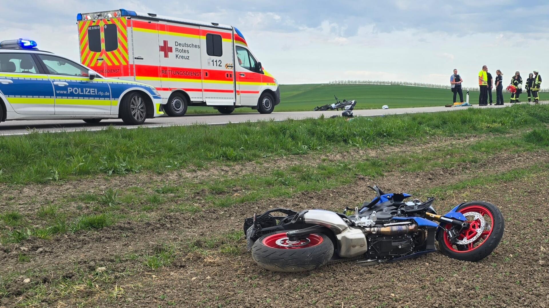 Unfall auf der L408 | Foto: BYC-News | Thorsten Lüttringhaus