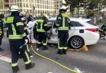 Schwerer Unfall in Wiesbaden mit eingeklemmter Person Unfall in Wiesbaden